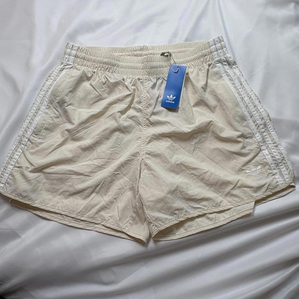 Adidas Original Classic Wonder  Sprinter Shorts Size Men’s Large ( Item 24)